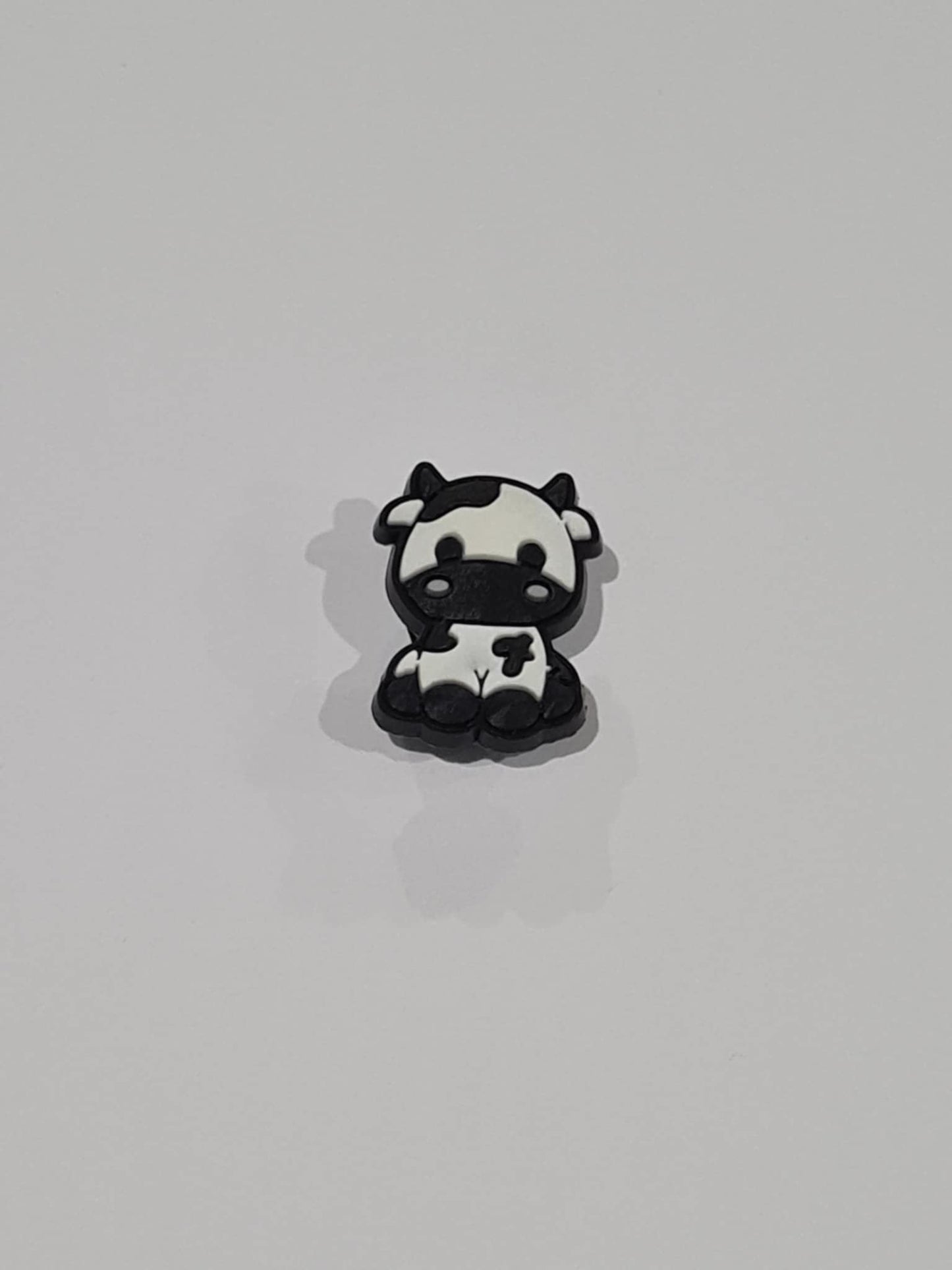 Cow 1.0 in black - Charm / Jib - DAPAH Creations