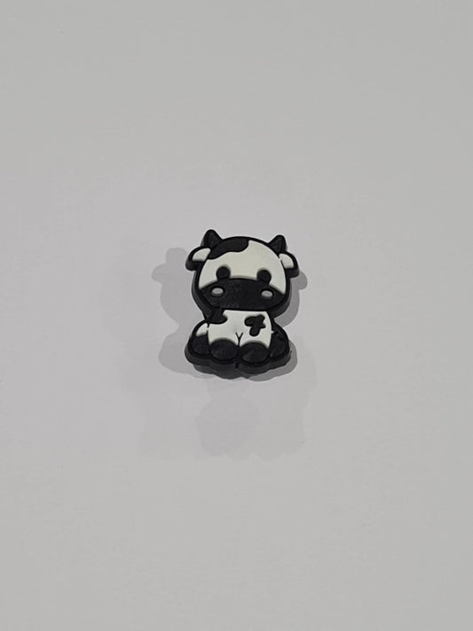 Cow 1.0 in black - Charm / Jib - DAPAH Creations